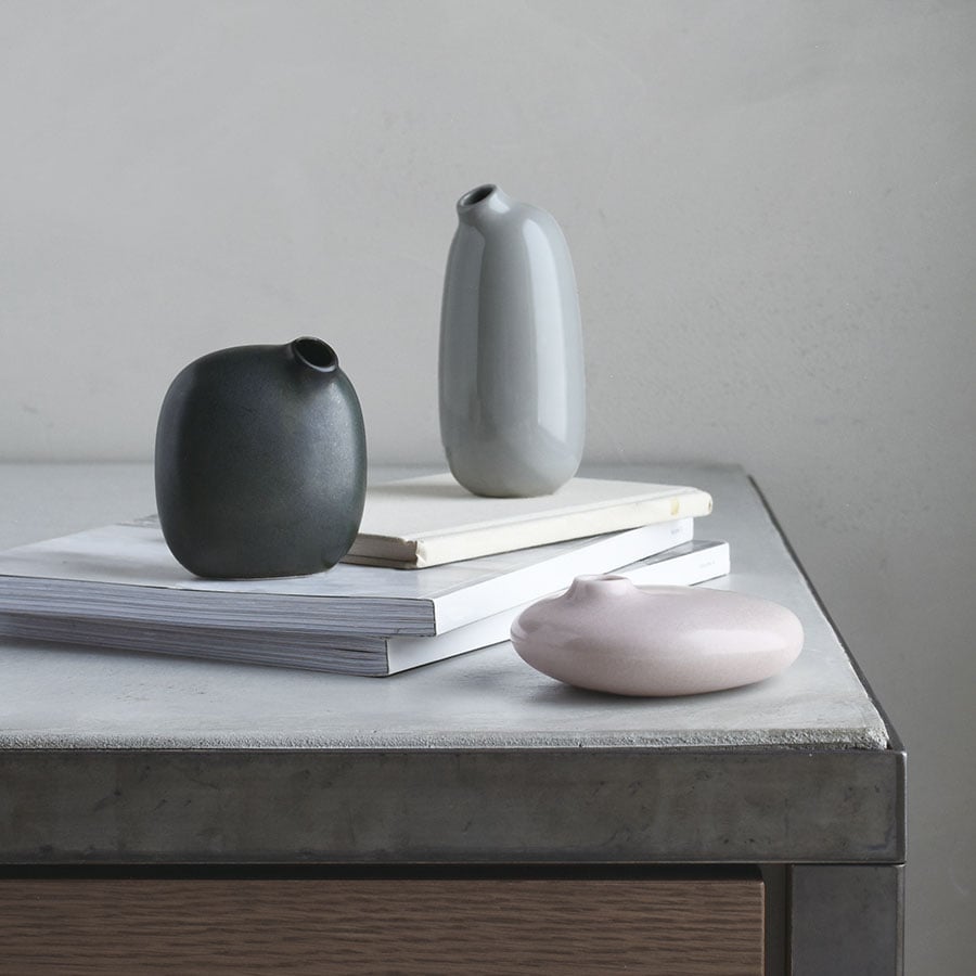 KINTO SACCO VASE PORCELAIN 03  GRAY 5