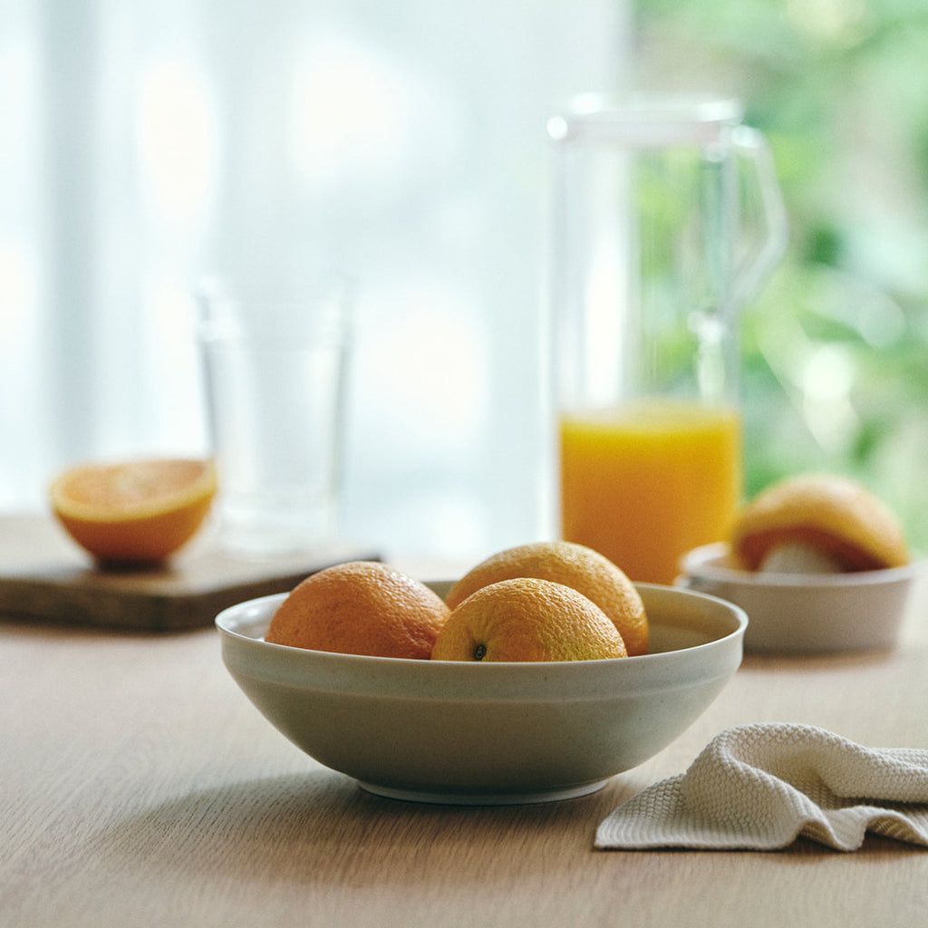 KINTO LIN BOWL 220MM / 8.7IN  EARTH GREY 3