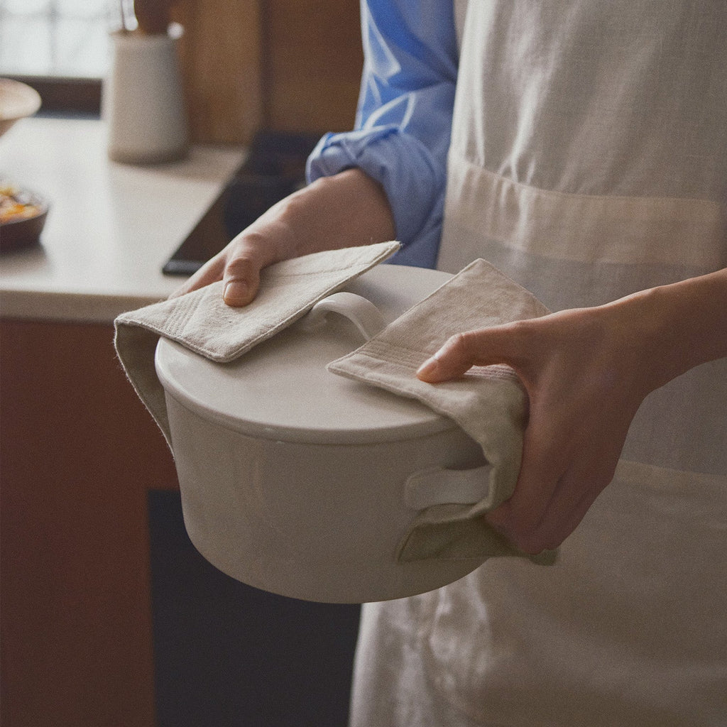 KINTO FUTO POT HOLDER ALI 9.06 × 5.12IN  WHITE 1