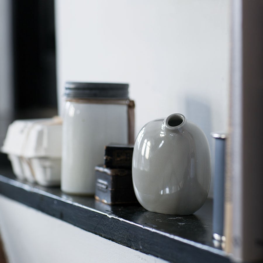  KINTO SACCO VASE PORCELAIN 02  GRAY 4