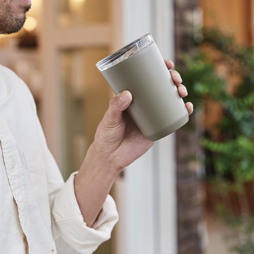 KINTO TO GO TUMBLER 360ML / 12OZ WITH PLUG  KHAKI 6