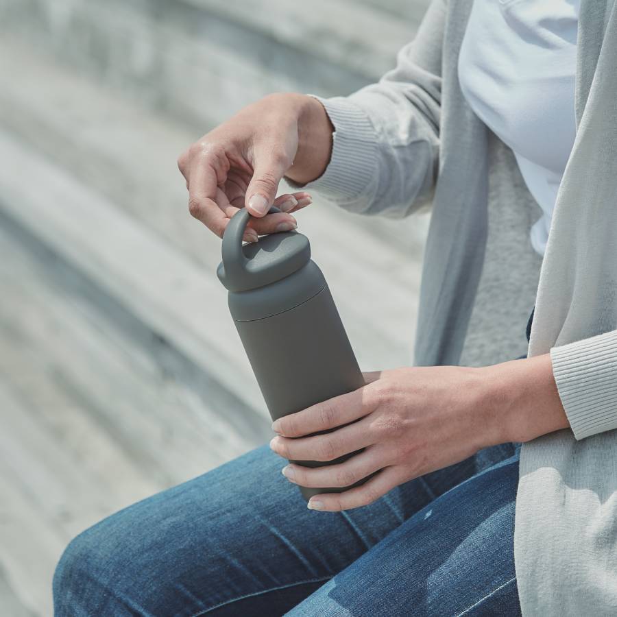  KINTO DAY OFF TUMBLER 500ML  DARK GRAY 10