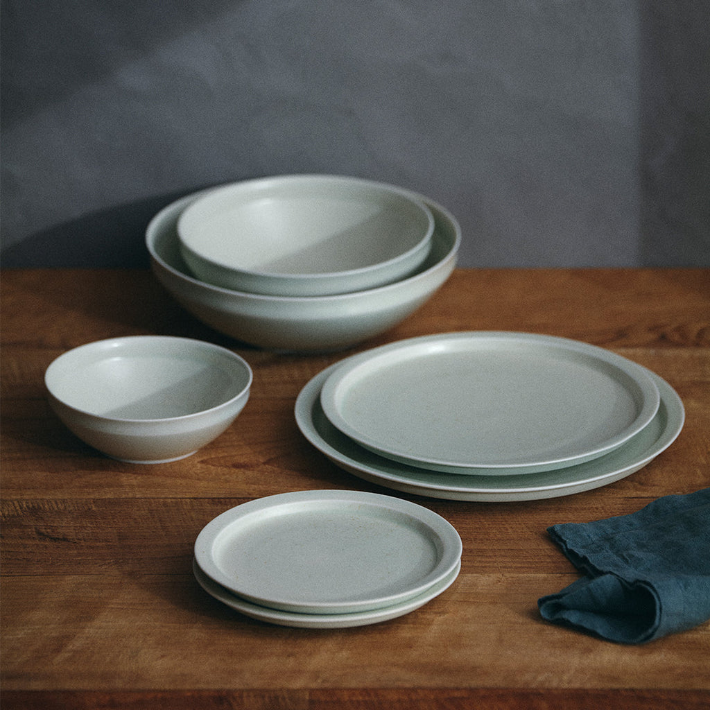  KINTO LIN PLATE 170MM / 6.7IN  EARTH GREY 1