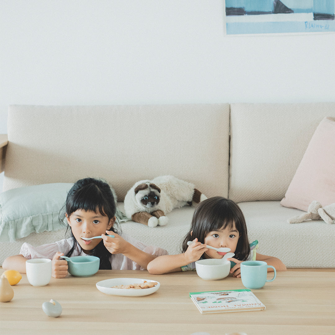 KINTO NEST 8pcs Set – Kid-Friendly Stackable Bowls & Plates