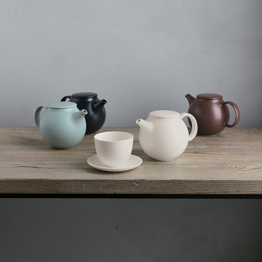 KINTO PEBBLE Cup & Saucer 180ml – Stone-Like Japanese Porcelain