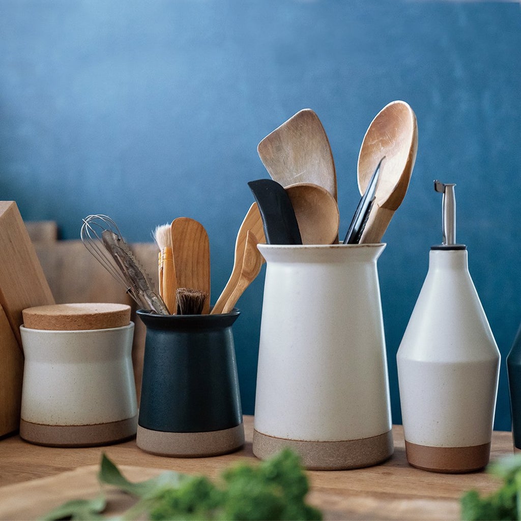  KINTO CLK-211 UTENSIL HOLDER 75MM / 3 INCHES  WHITE 1